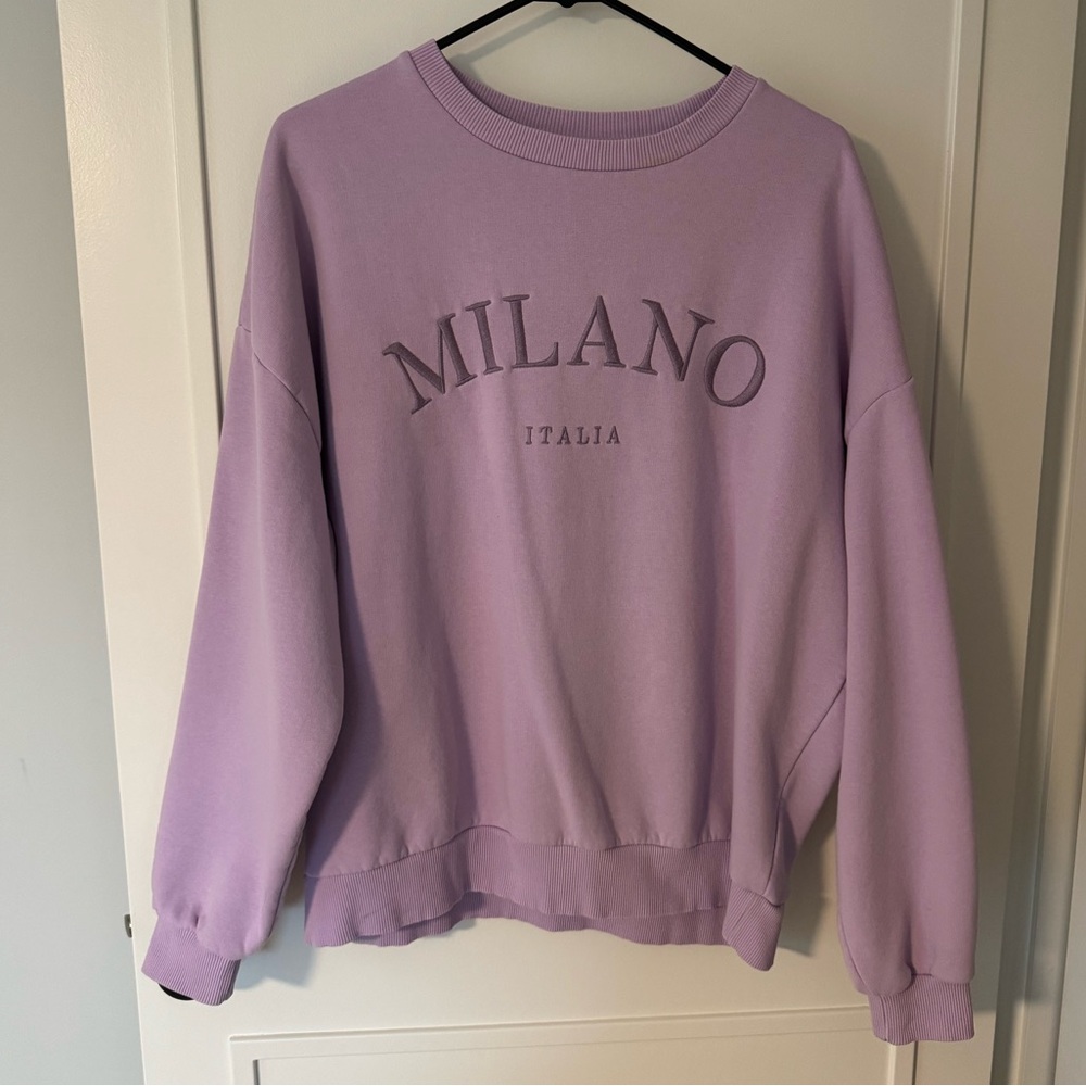 Francesca’s Milano Italia Purple Crewneck Sweatshirt
